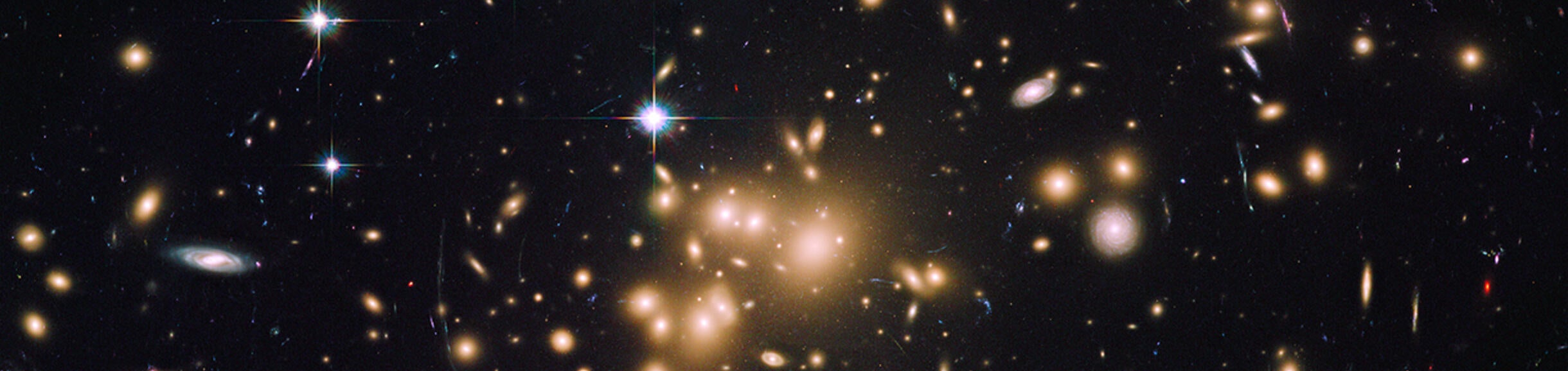 Abell 1689 galaxy cluster. The ultraviolet image (purple) was taken by Prof. Siana's group. 